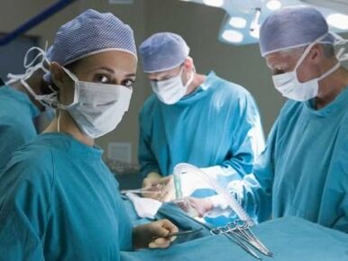 Operasi pembesaran penis yang dilakukan oleh ahli bedah