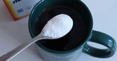 Mengambil soda ke dalam untuk meningkatkan anggota